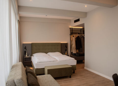 East Five Triple Room Left