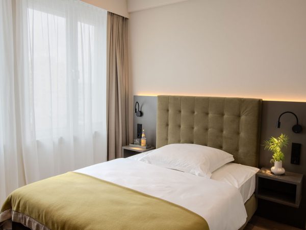 East Five Hotel Single Room Bed
