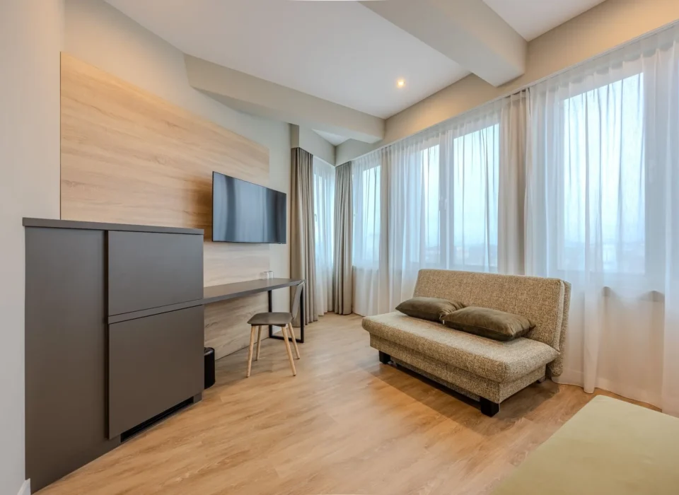 Dreibettzimmer at East Five Hotel